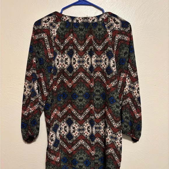 Zac & Rachel Blue and Brown Graphic 3/4 Sleeve Blouse - Picture 8 of 8